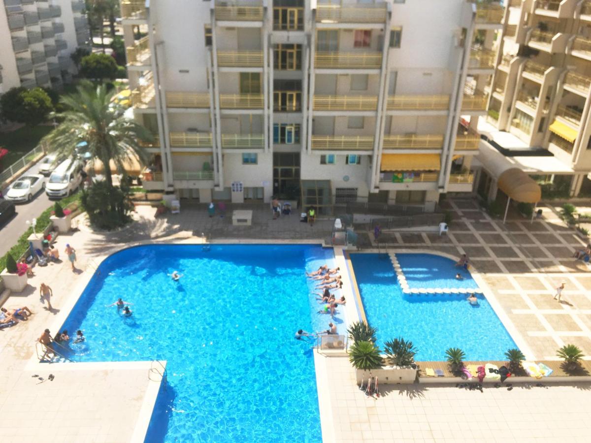 Apartamento Con Piscina En 1ª Linea De Playa En סאלו מראה חיצוני תמונה