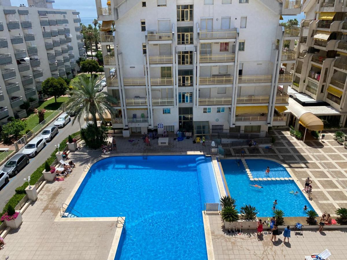 Apartamento Con Piscina En 1ª Linea De Playa En סאלו מראה חיצוני תמונה